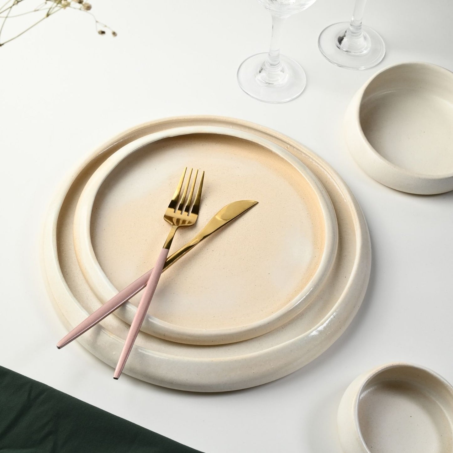 ASTRA CLOUD SALAD PLATE